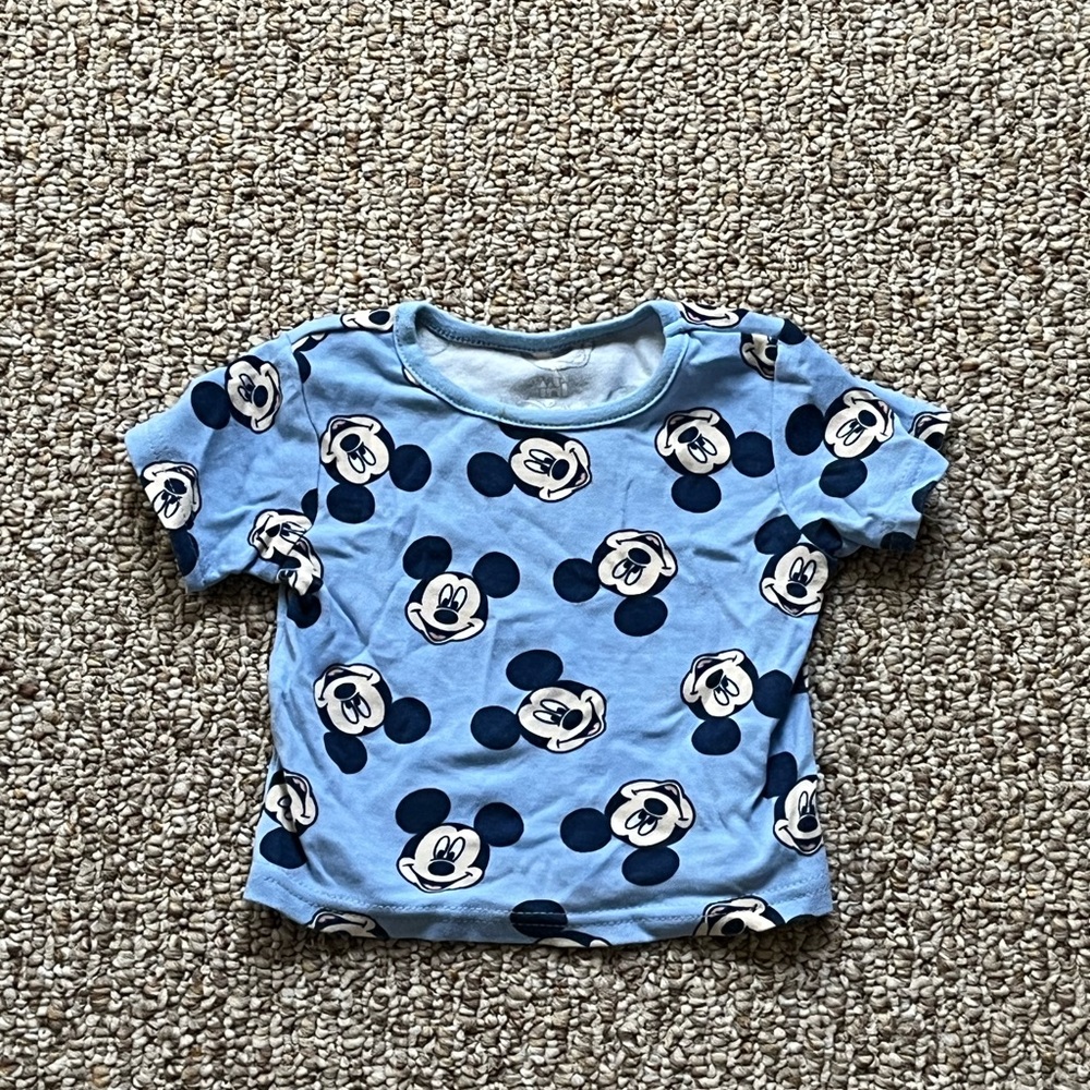 Mickey Mouse tee shirt 6-9m
